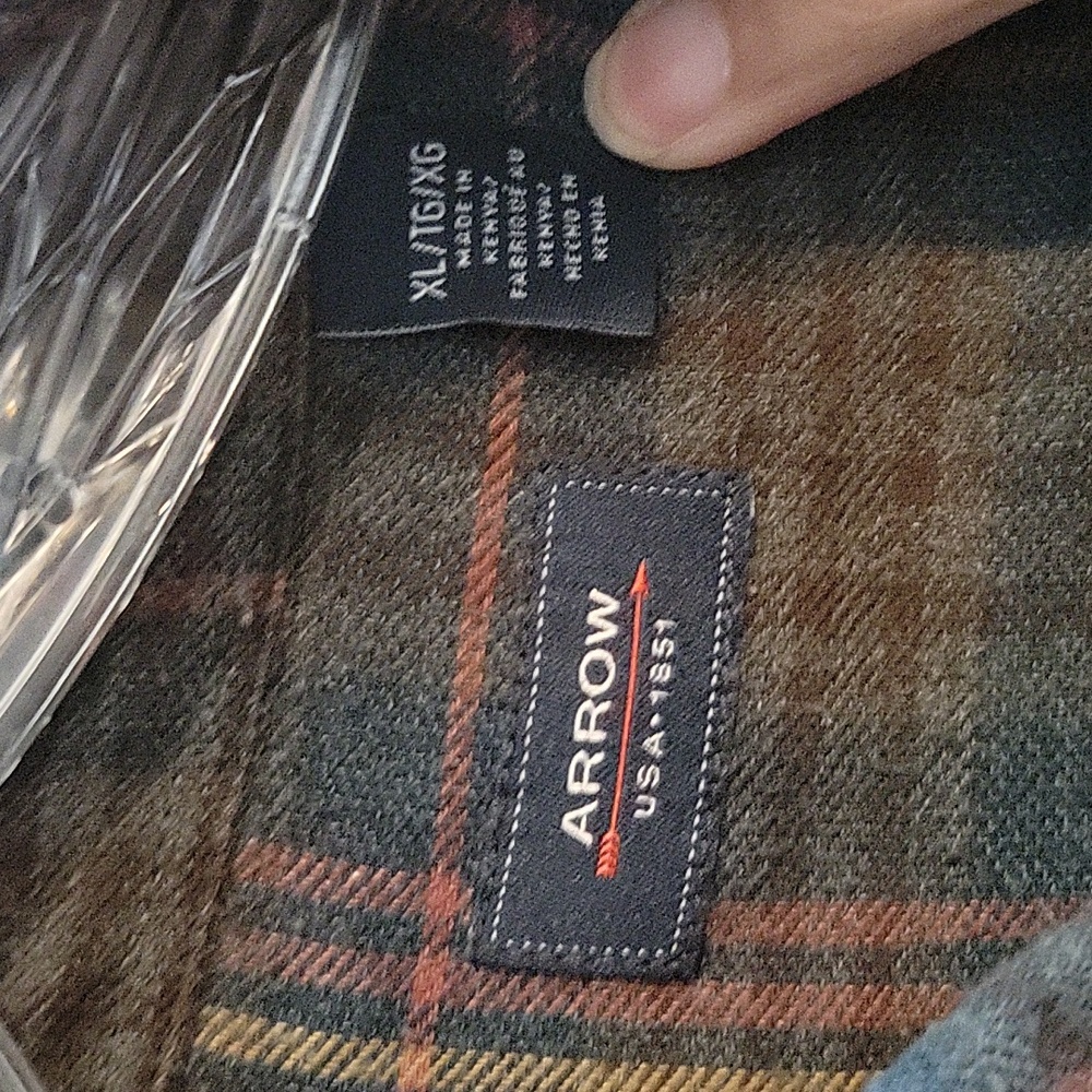 Arrow button up shirt - Picture 3 of 8